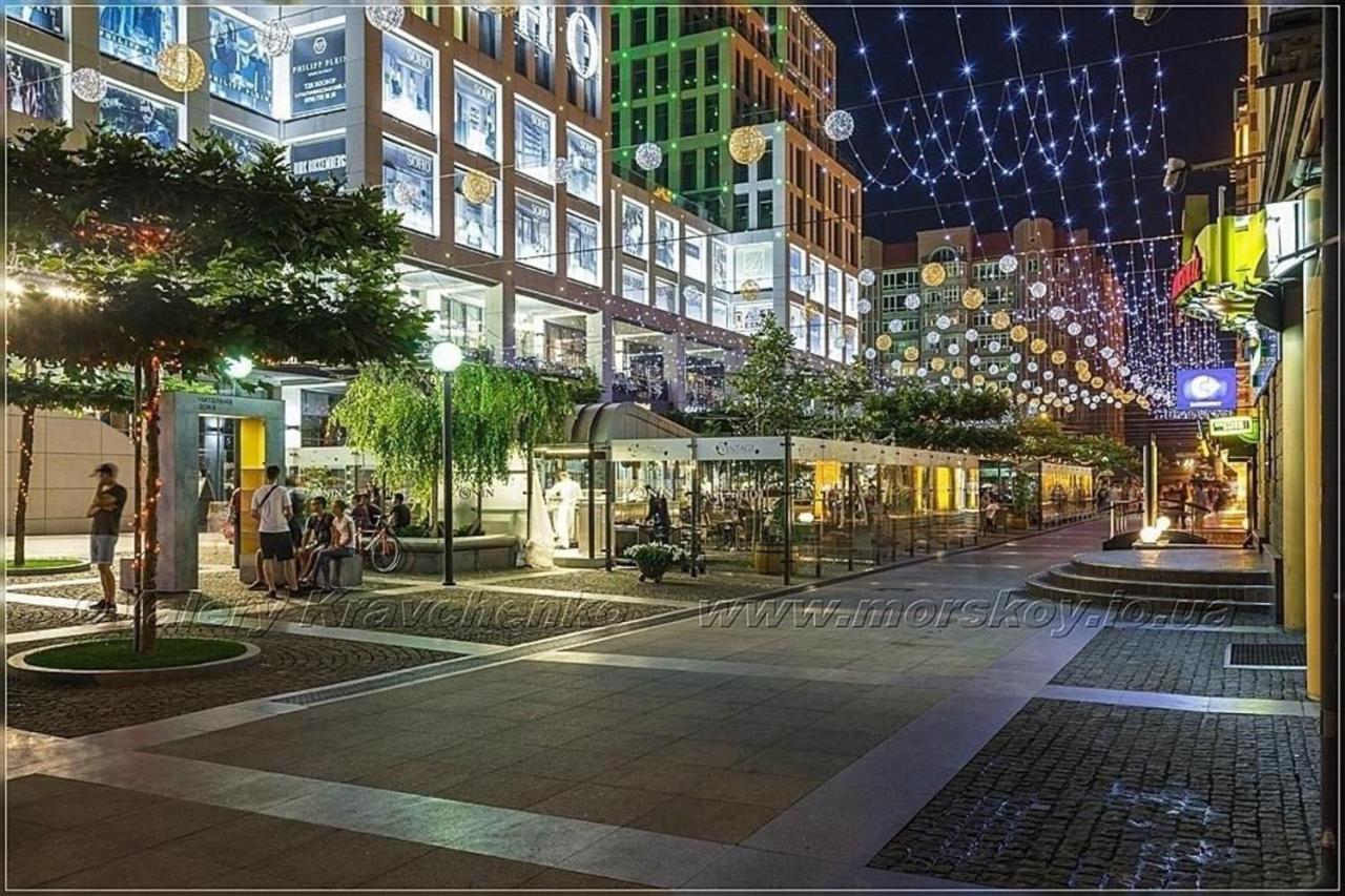 Затишок У Самому Центрі Дніпра Apartment Dnipro Luaran gambar